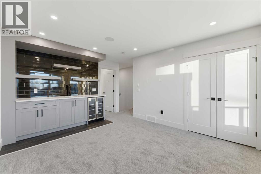 631 55 Avenue Sw Property Photo 32