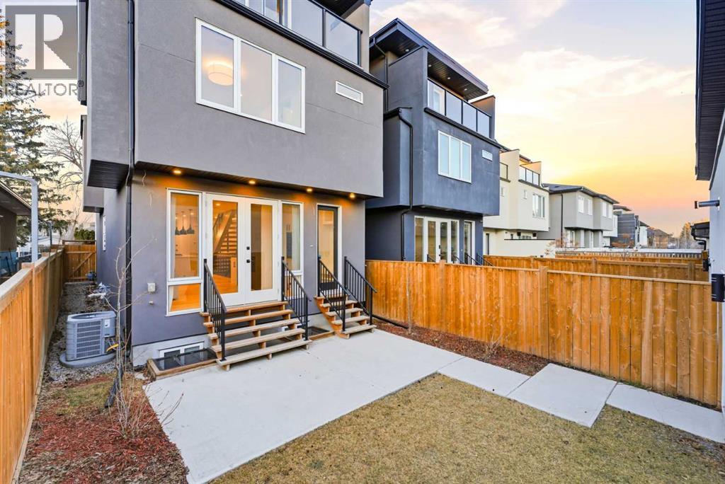 631 55 Avenue Sw Property Photo 47