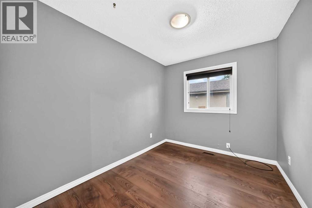 512 Malvern Drive Ne Property Photo 22
