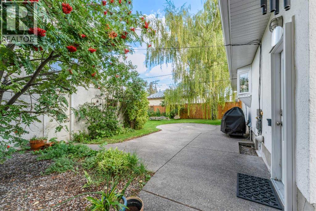 52 Windermere Road Sw Property Photo 29