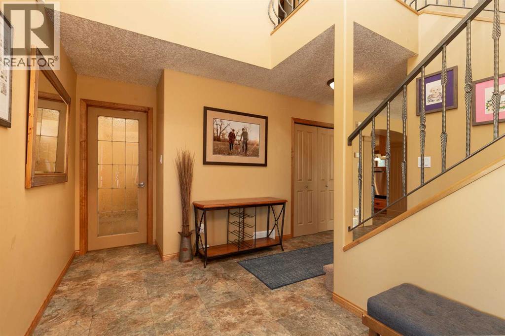 151 Riverdale Terrace W Property Photo 4
