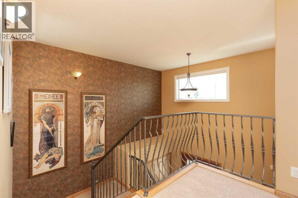151 Riverdale Terrace W Property Photo 18