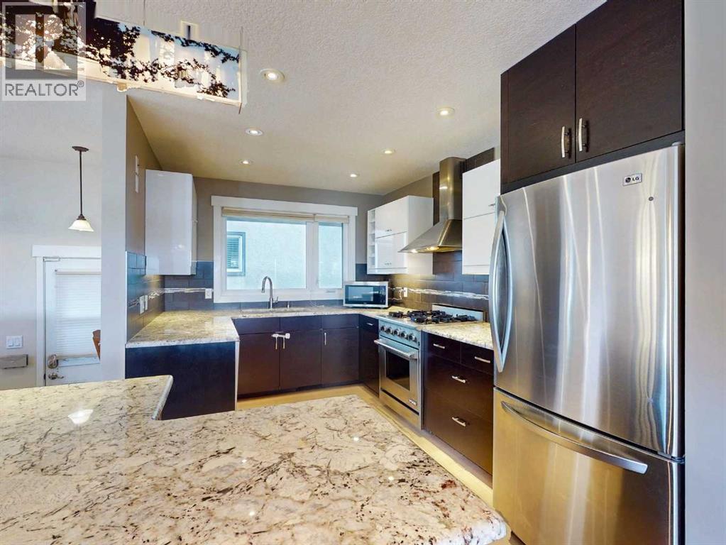23 Brown Crescent Nw Property Photo 11