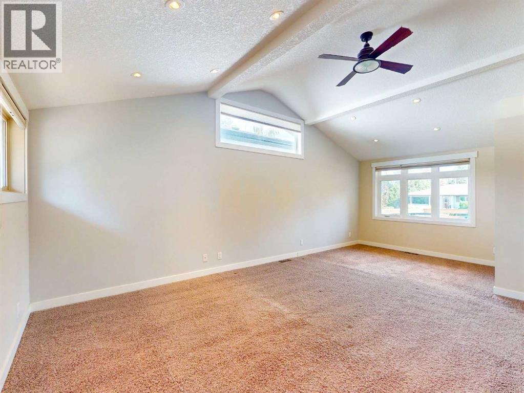 23 Brown Crescent Nw Property Photo 16