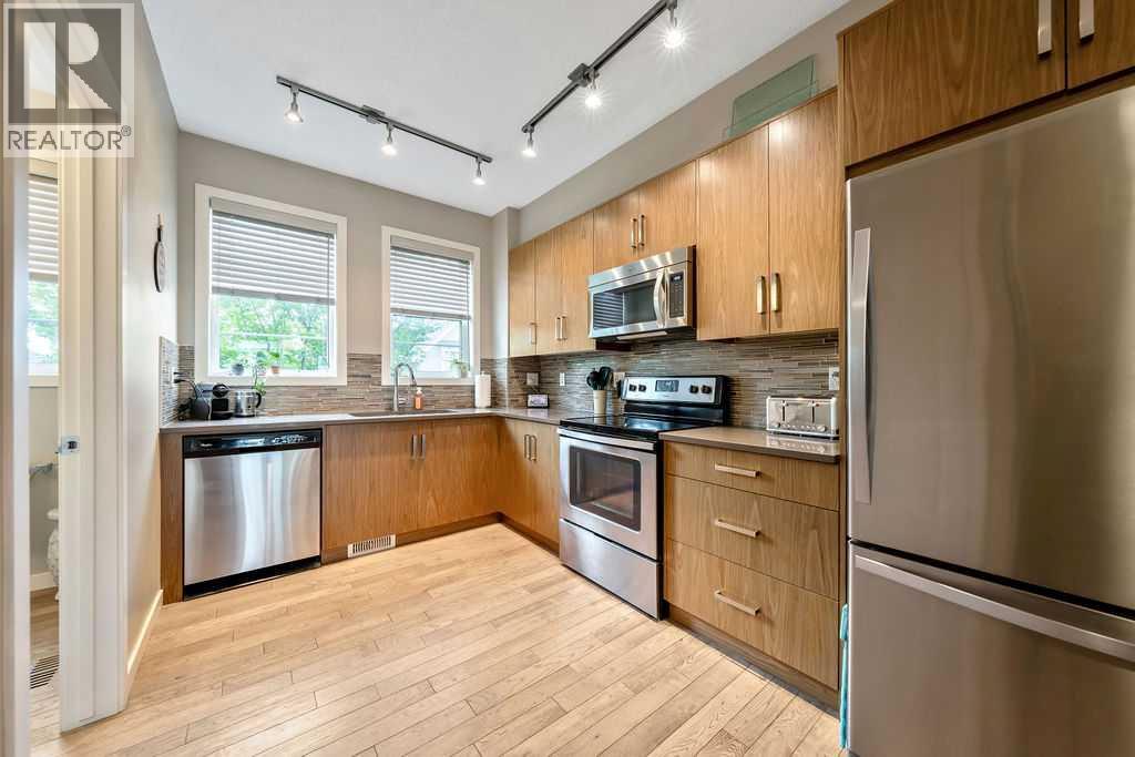 343 Walden Drive Se Property Photo 9