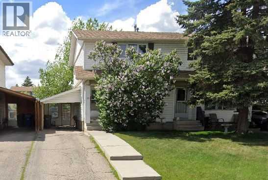 40 Fonda Crescent SE Property Photo 1
