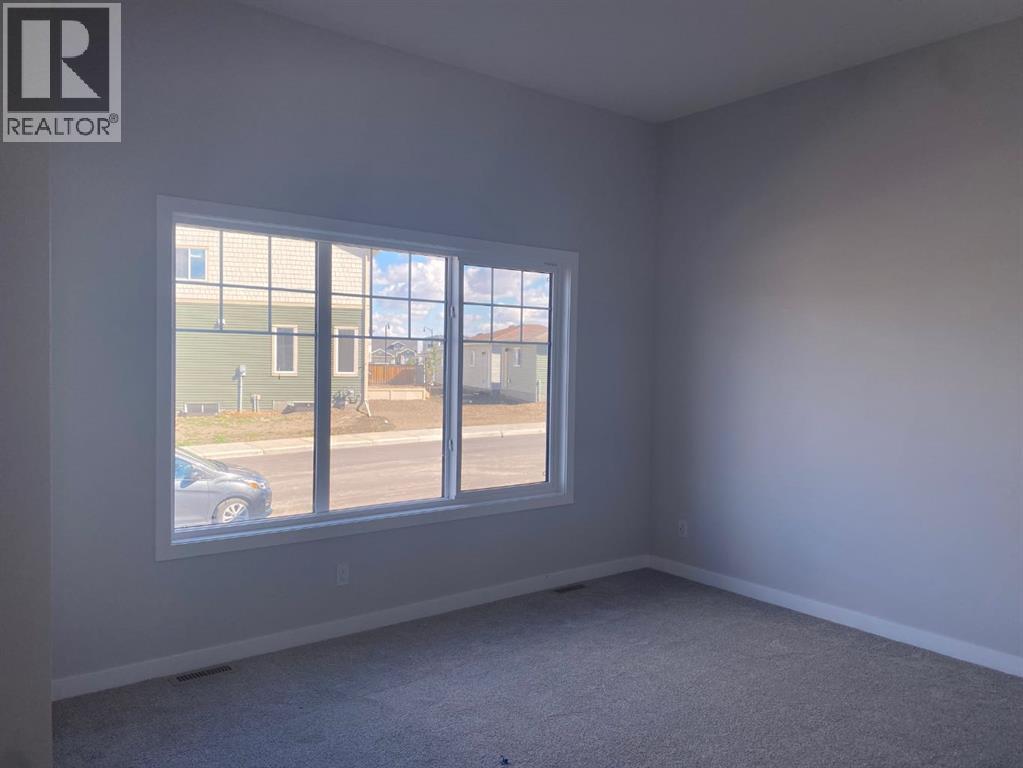 155 Ellen Road Property Photo 6