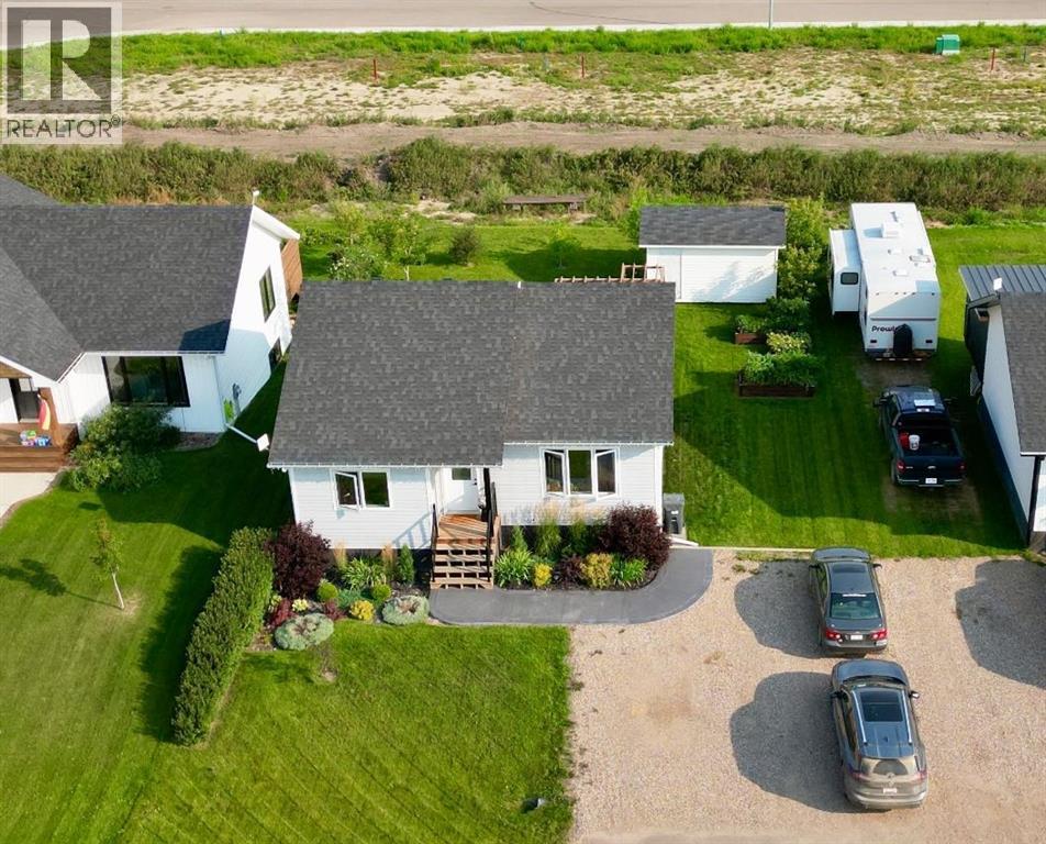 10418 105 Ave Property Photo 2