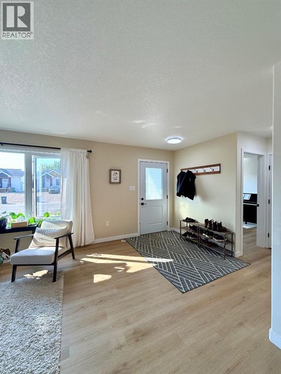 10418 105 Ave Property Photo 11