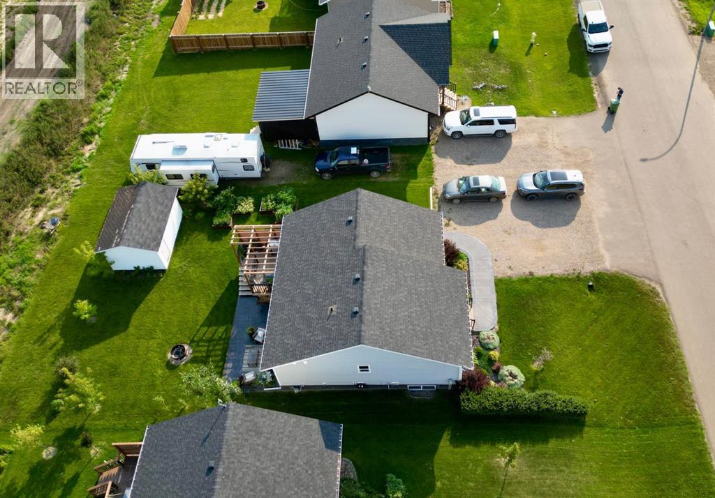 10418 105 Ave Property Photo 41