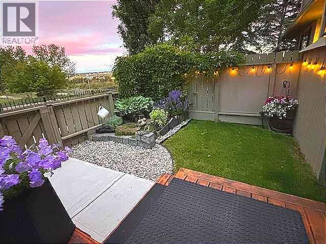 203 Lynnview Road Southeast Property Photo 3