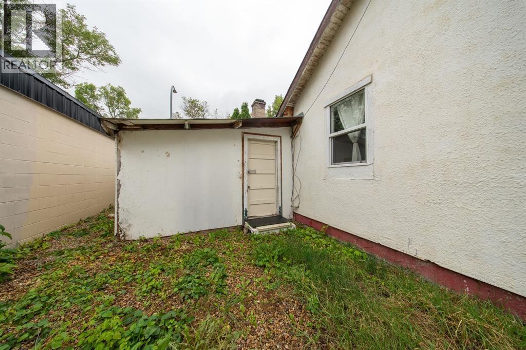 5006 47 Avenue Property Photo 21