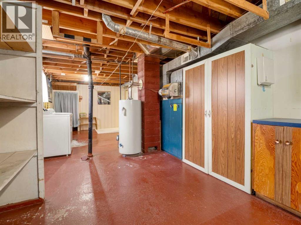 824 Stafford Drive N Property Photo 30
