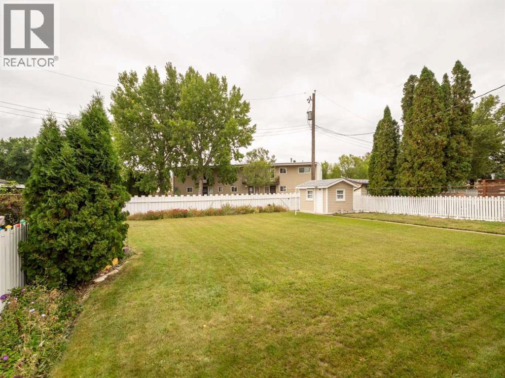 824 Stafford Drive N Property Photo 34
