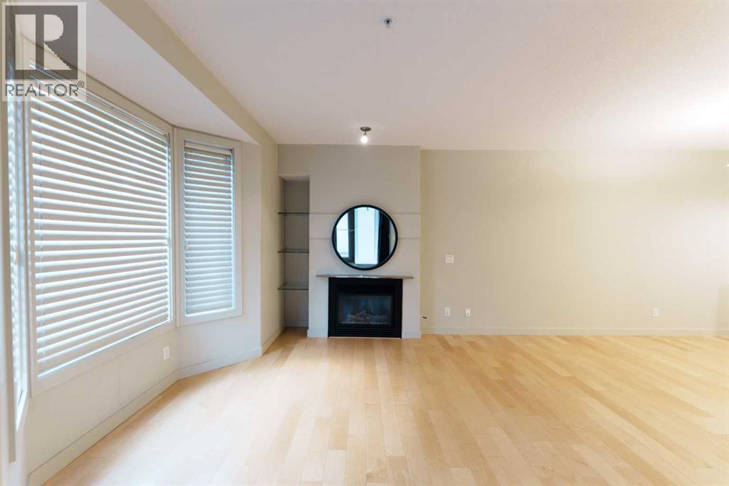 830 Centre Avenue Northeast Property Photo 10