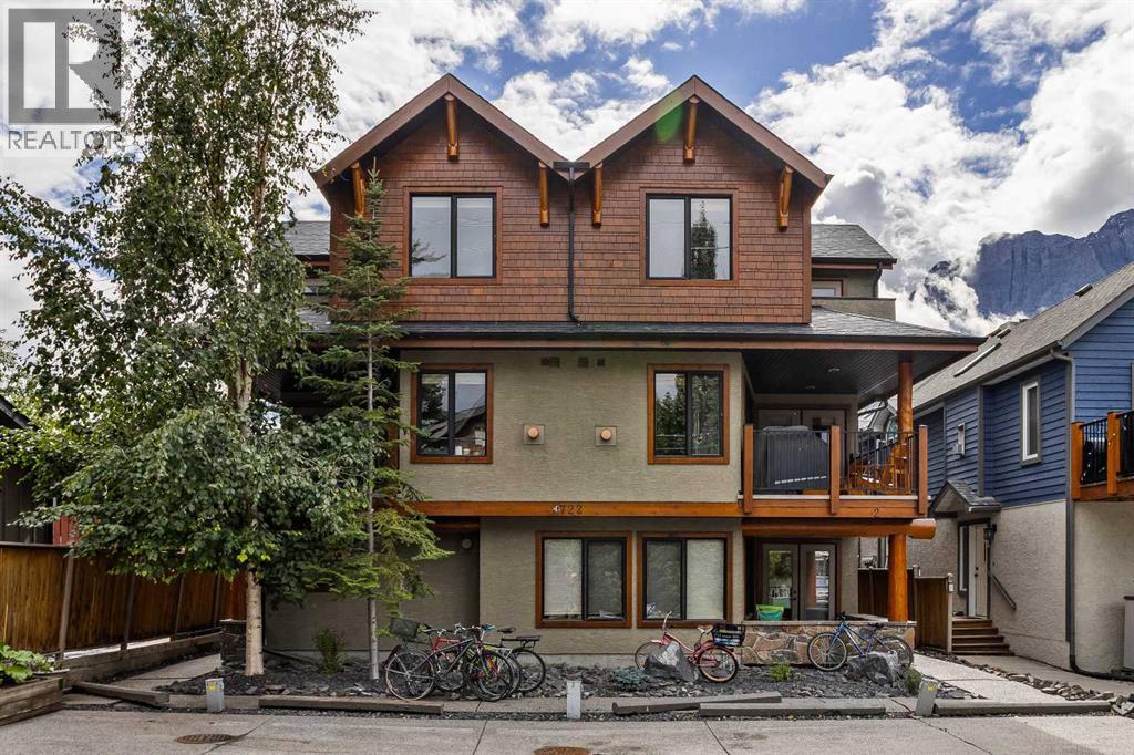 722 3rd Street Property Photo 1