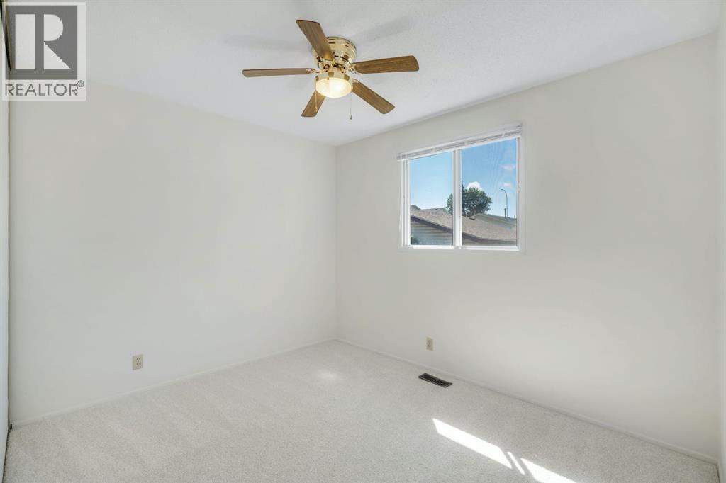 127 Falshire Way Ne Property Photo 15