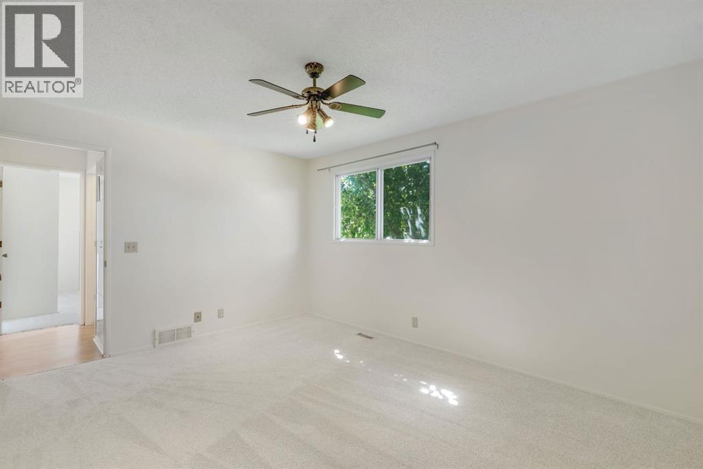 127 Falshire Way Ne Property Photo 17