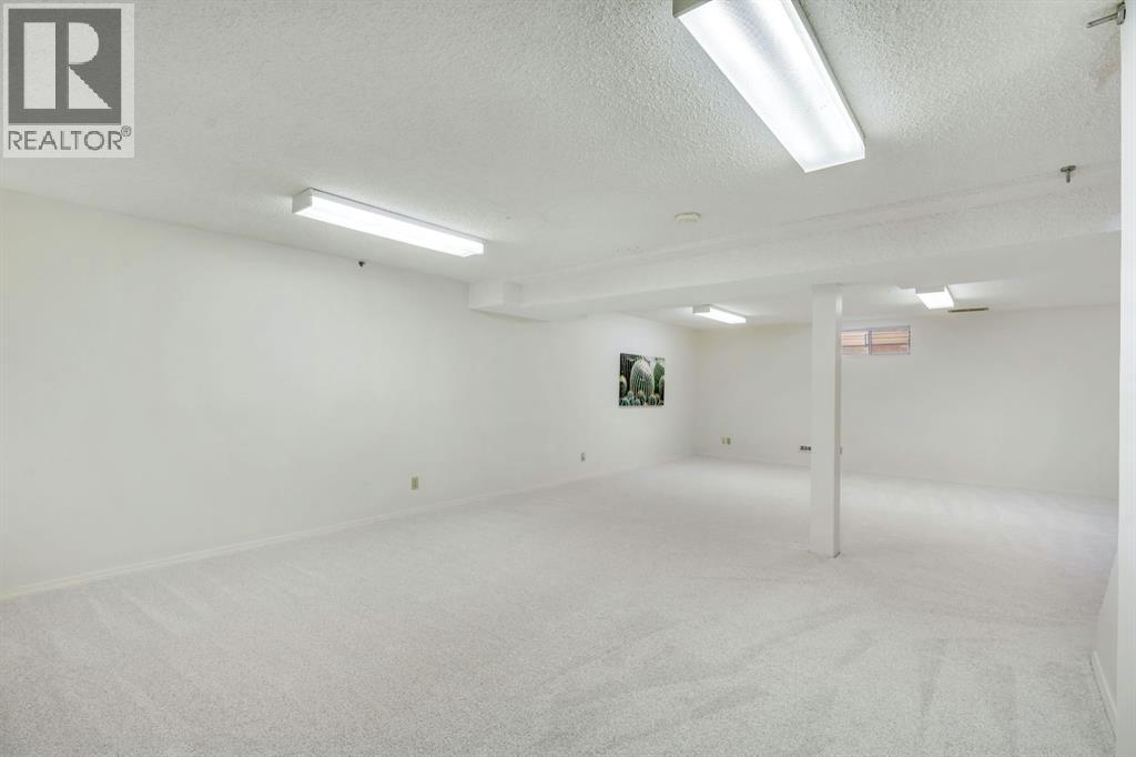 127 Falshire Way Ne Property Photo 23