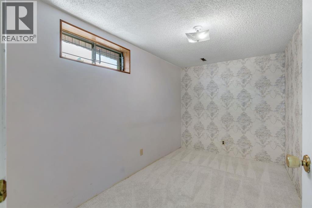 127 Falshire Way Ne Property Photo 26