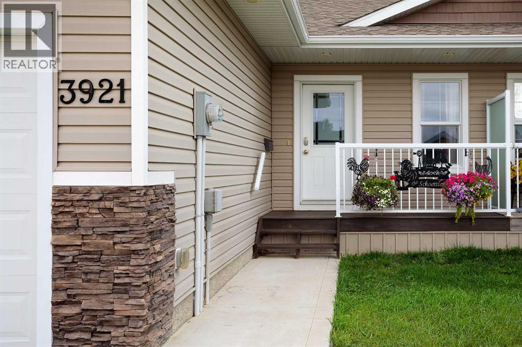 3921 75 Street Property Photo 25