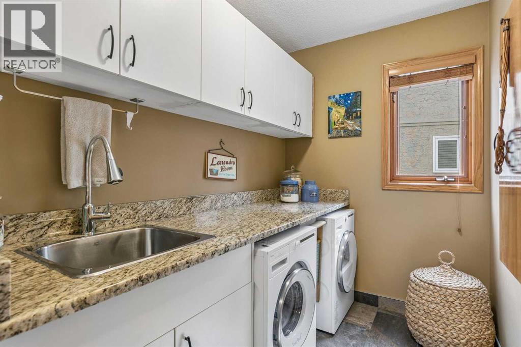 187 Hampshire Close Nw Property Photo 28