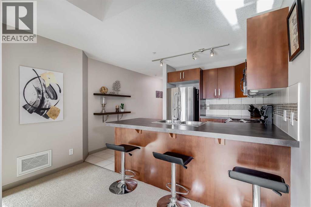 210 15 Avenue Southeast Property Photo 1