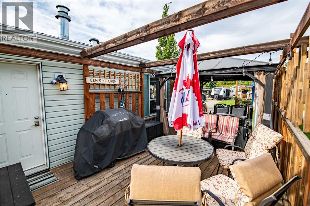 25074 South Pine Lake Road Property Photo 10