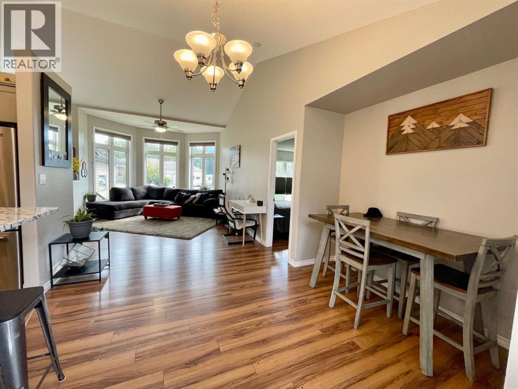 1706 62 Street Property Photo 17