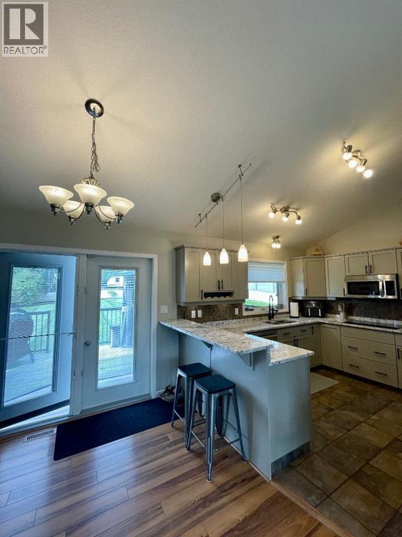 1706 62 Street Property Photo 19