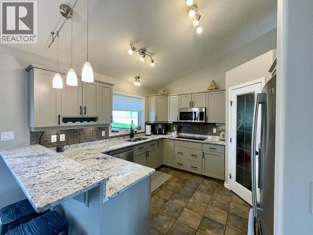 1706 62 Street Property Photo 20