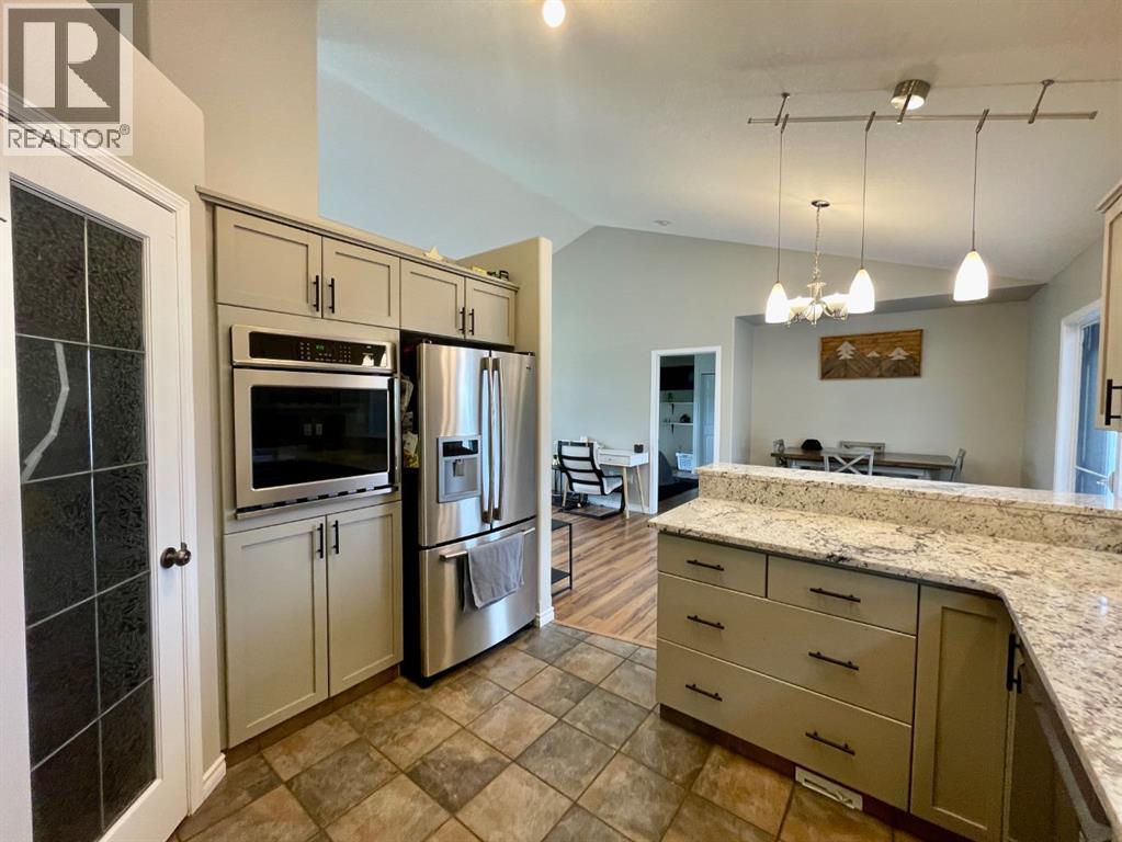 1706 62 Street Property Photo 23