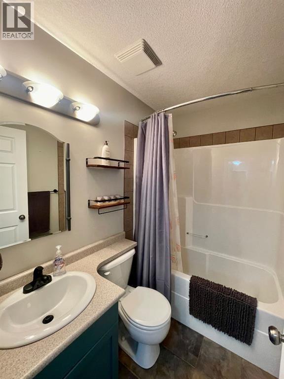 1706 62 Street Property Photo 36