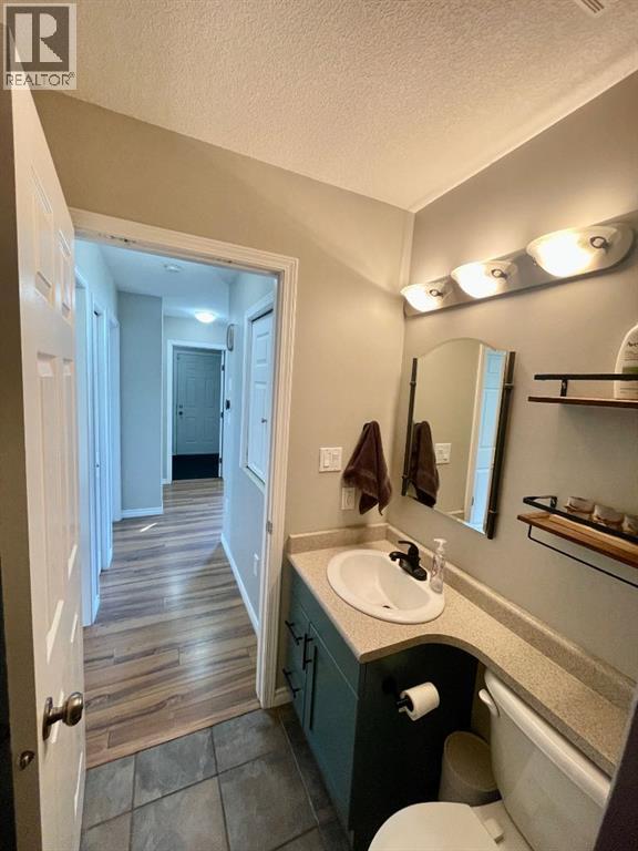 1706 62 Street Property Photo 37