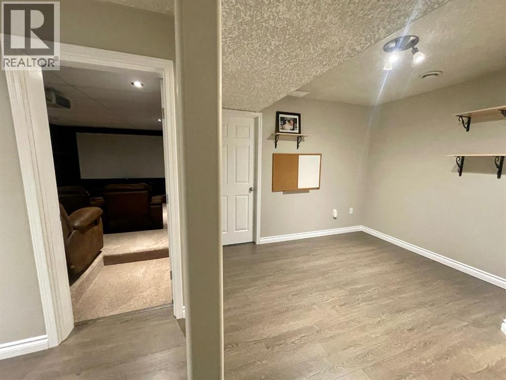 1706 62 Street Property Photo 42
