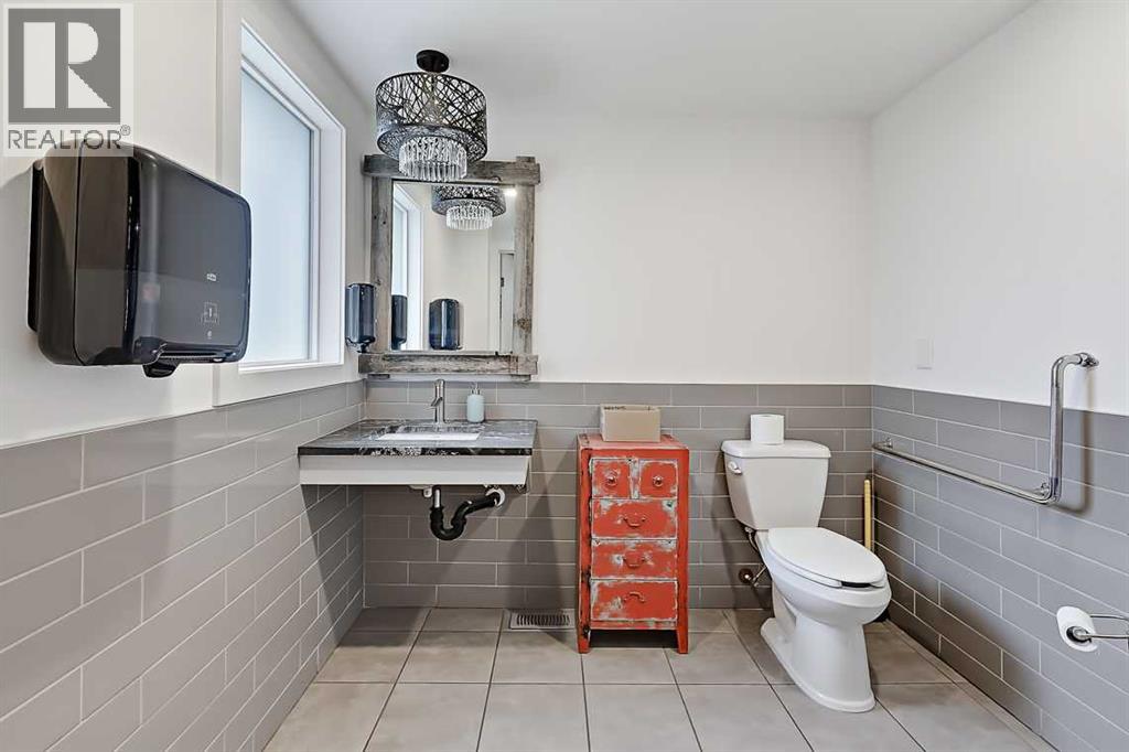 130 3 Avenue Se Property Photo 14