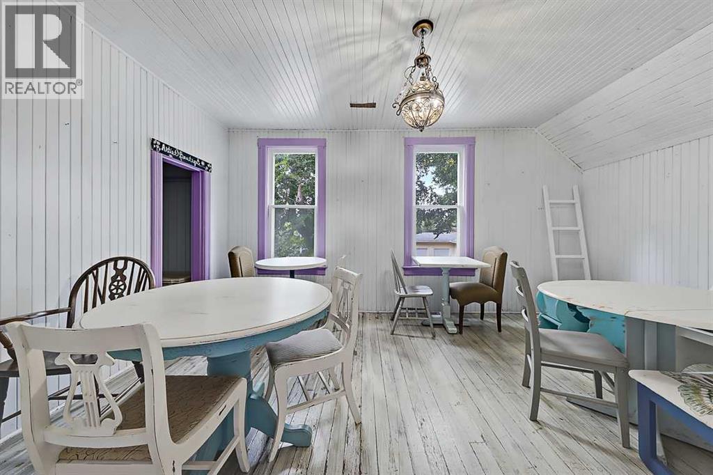 130 3 Avenue Se Property Photo 15