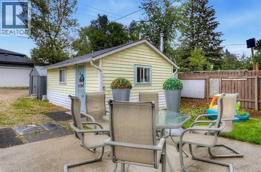 130 3 Avenue Se Property Photo 20