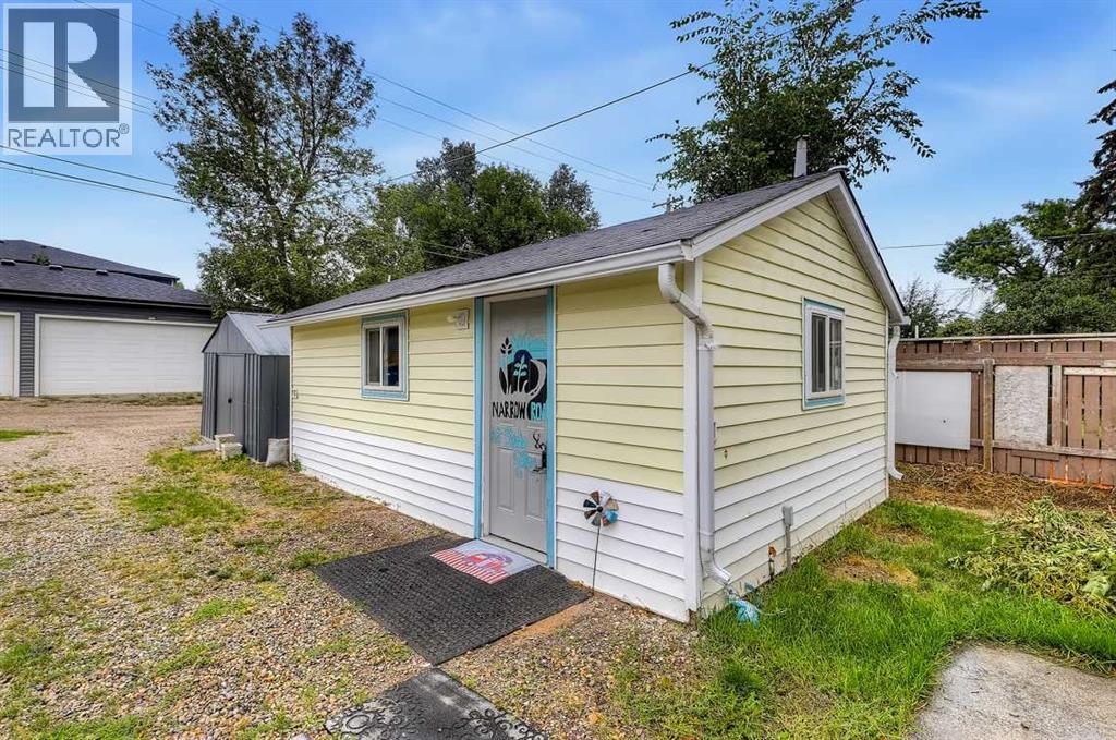 130 3 Avenue Se Property Photo 21