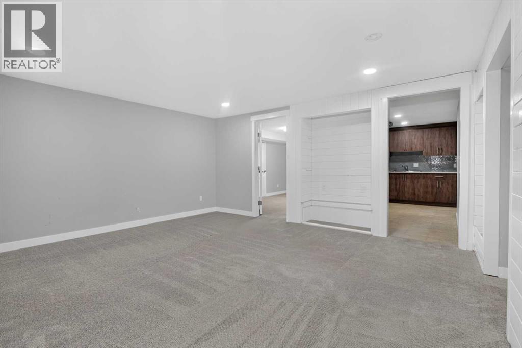 6415 Rundlehorn Drive Ne Property Photo 24