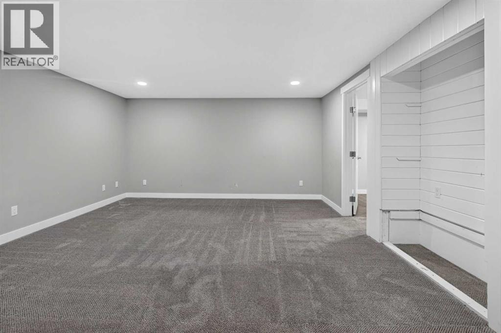 6415 Rundlehorn Drive Ne Property Photo 25