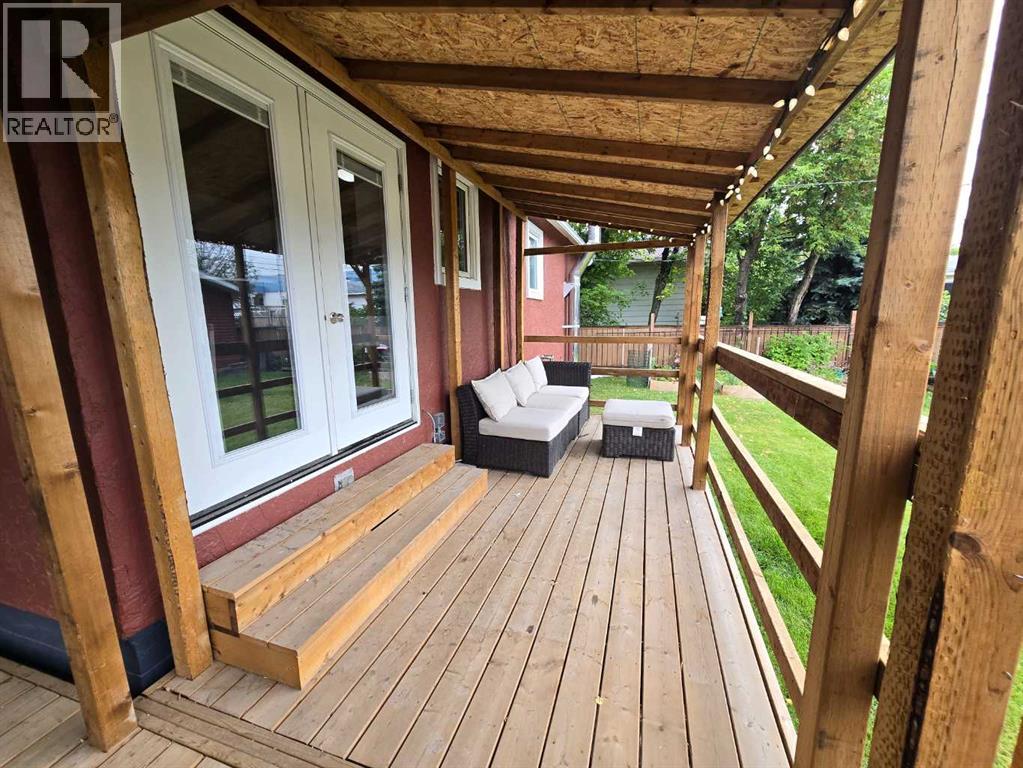 5033 6 Avenue Property Photo 22