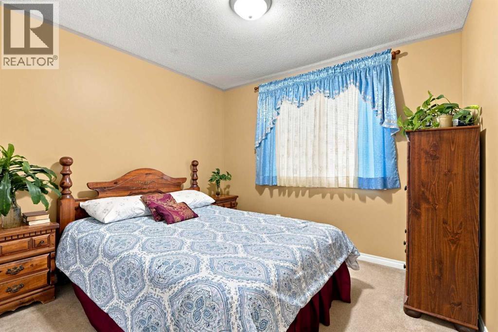 345 Saddlecrest Way Ne Property Photo 29