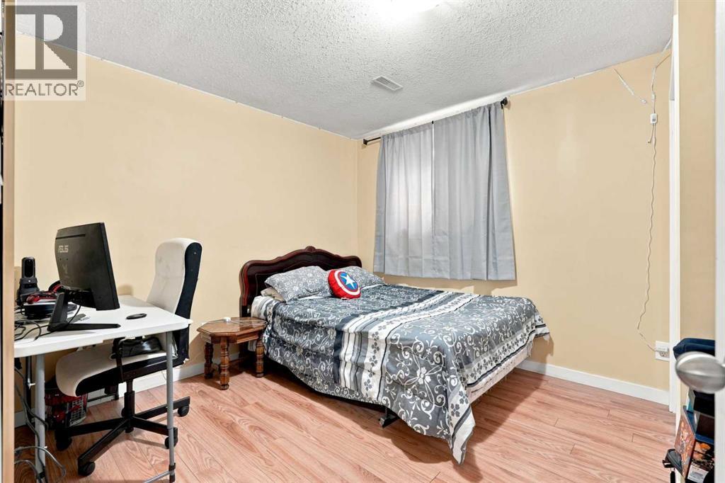 345 Saddlecrest Way Ne Property Photo 38