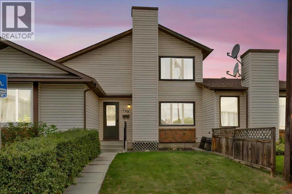 148 Deerview Way Se Property Photo 1
