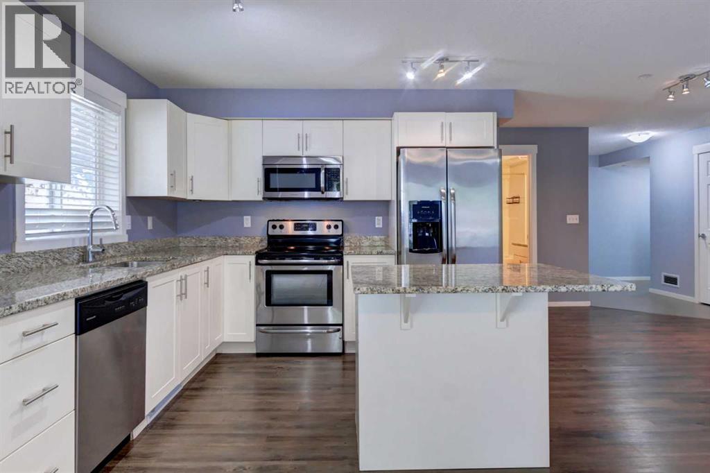 755 Copperpond Boulevard Southeast Property Photo 3