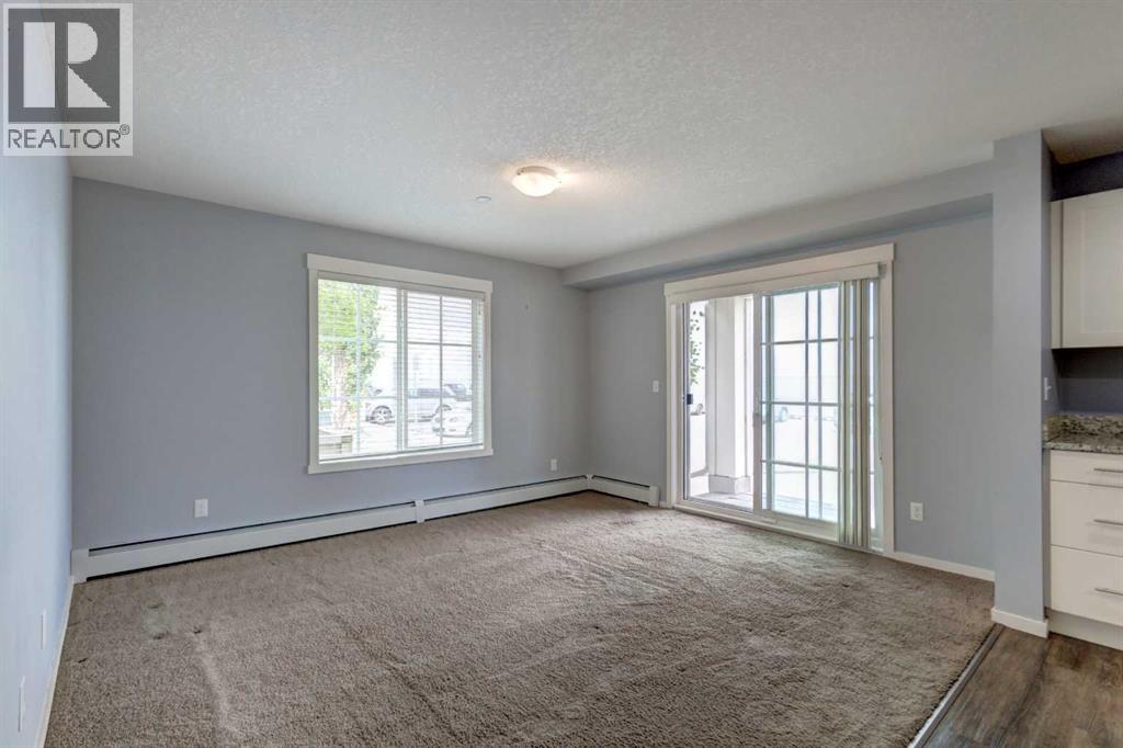 755 Copperpond Boulevard Southeast Property Photo 12