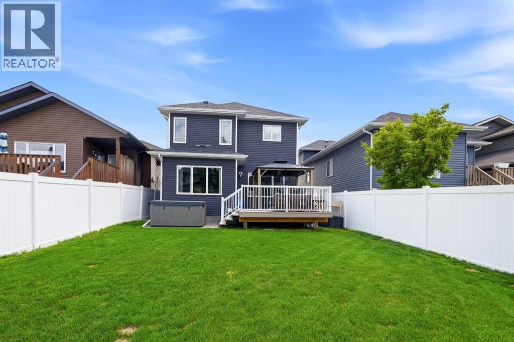 118 Viscount Drive Property Photo 38