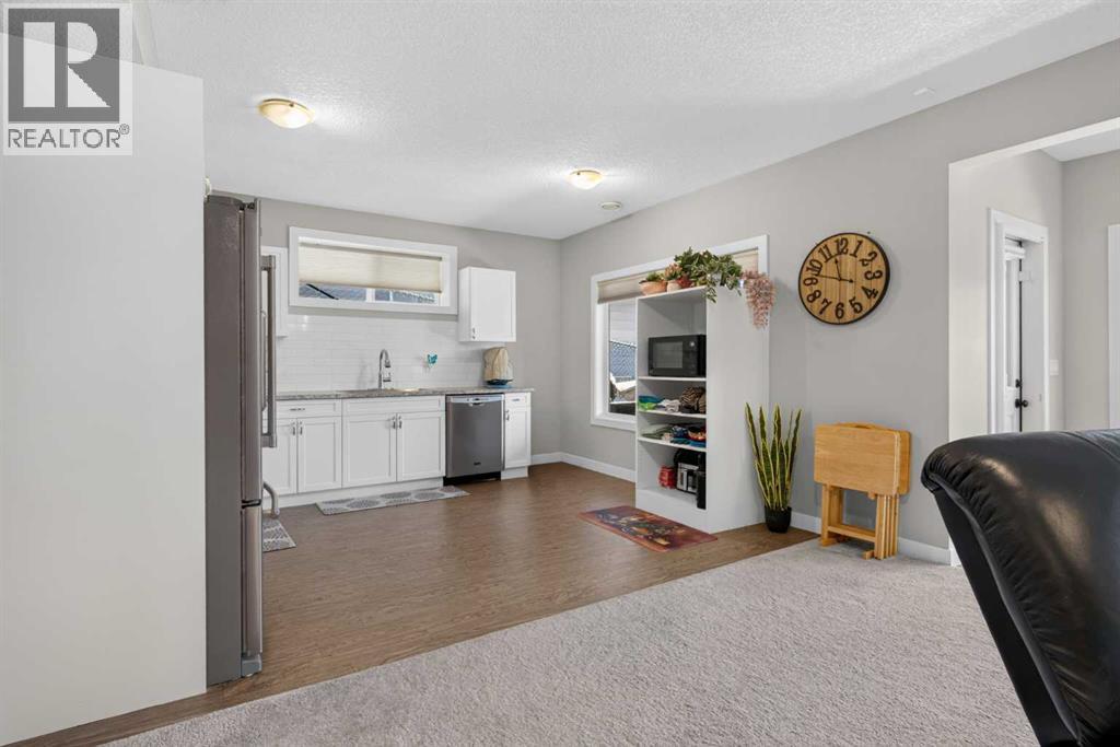 325 Bayside Crescent Sw Property Photo 36