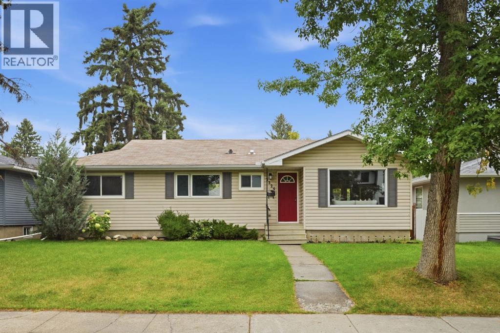 3324 36 Avenue Sw Property Photo 1